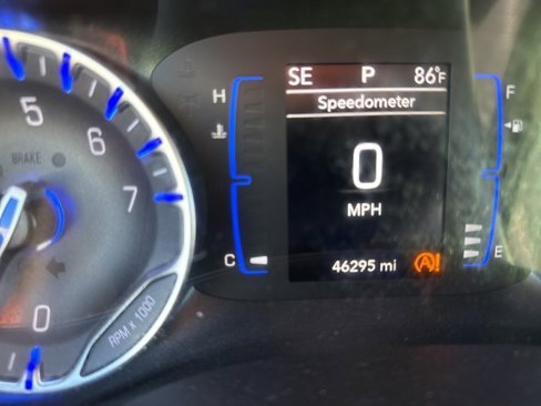 Used 2019 Chrysler Pacifica Touring-L image 10