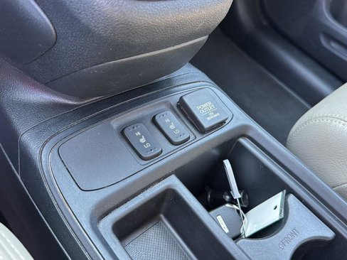 Used 2016 Honda CR-V EX image 24