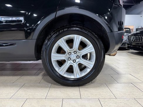 Used 2016 Land Rover Range Rover Evoque SE Premium image 35