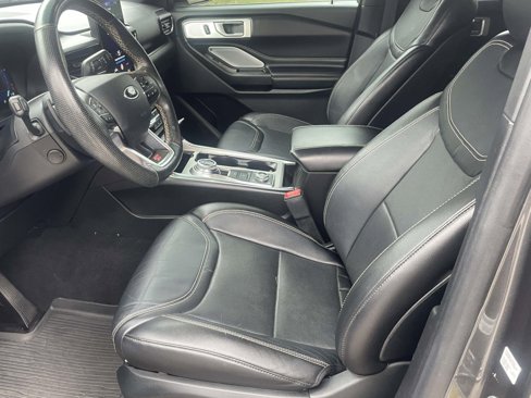 Used 2020 Ford Explorer ST w/ ST High-Performance Pack image 13