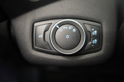 Used 2018 Ford Escape S image 24
