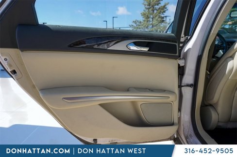Used 2014 Lincoln MKZ w/ Equipment Group 101A Select image 17