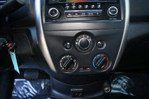 Used 2017 Nissan Versa SV image 14