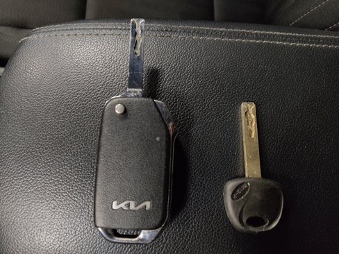 Used 2022 Kia Sportage LX image 32