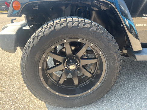 Used 2015 Jeep Wrangler Sahara w/ Connectivity Group image 17