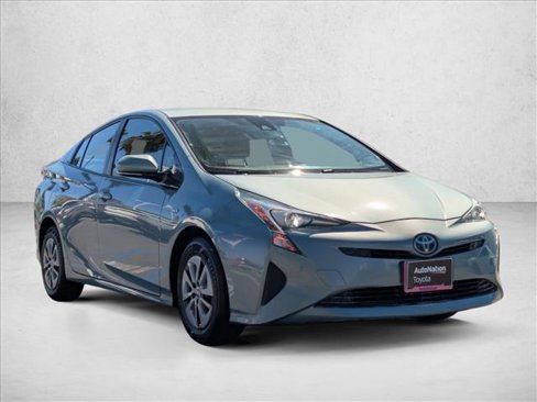 Used 2017 Toyota Prius Two w/ Prius Two Safety Plus Package image 3