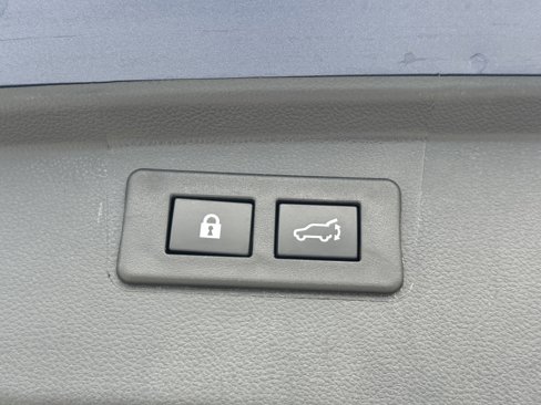 Used 2021 Subaru Outback Limited image 13