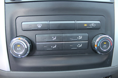 Used 2019 Nissan Frontier S image 29