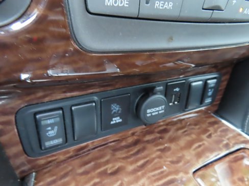Used 2018 Nissan Armada SL w/ Premium Package image 27