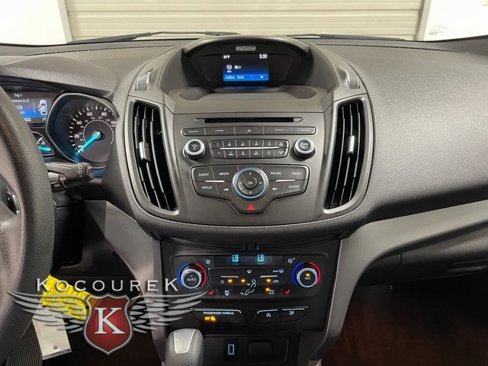 Used 2017 Ford Escape SE w/ SE Cold Weather Package image 16