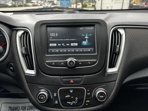 Used 2017 Chevrolet Malibu LS image 30