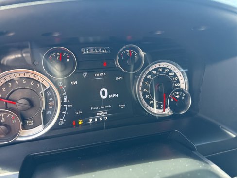 Used 2018 RAM 2500 Laramie w/ Snow Chief Group image 12
