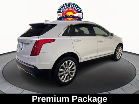 Used 2017 Cadillac XT5 Platinum image 6