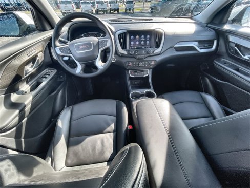 Used 2024 GMC Terrain SLT image 27