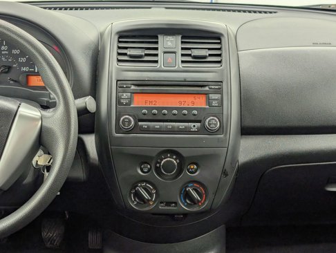 Used 2015 Nissan Versa S image 25