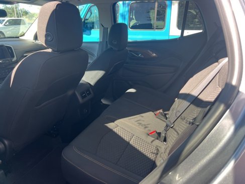 Used 2021 GMC Terrain SLE image 6