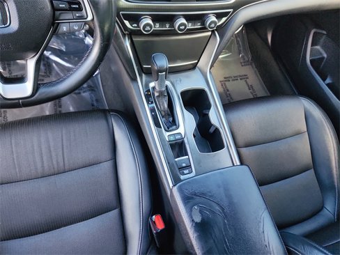 Used 2018 Honda Accord Sport image 21