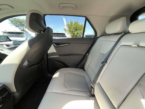 Certified 2023 Kia Niro EX Touring image 24