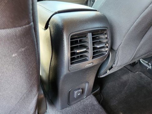 Used 2020 Ford Escape SE image 27