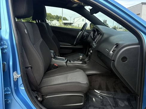 Used 2015 Dodge Charger SXT w/ Driver Confidence Group image 27
