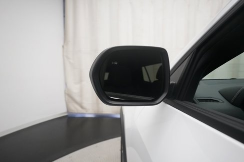 Certified 2025 GMC Terrain Elevation image 24