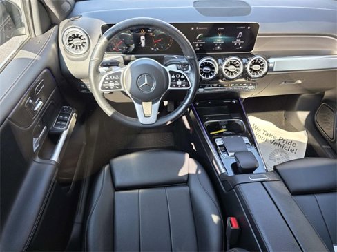Certified 2020 Mercedes-Benz GLB 250 4MATIC w/ Premium Package image 9