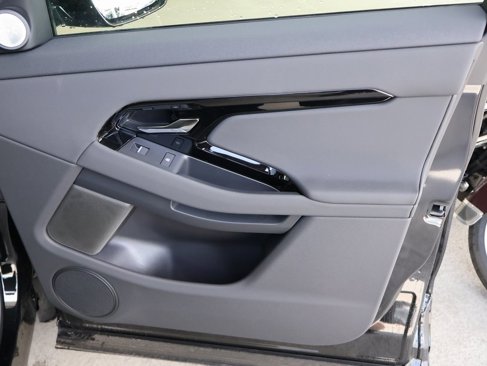 New 2026 Land Rover Range Rover Evoque Dynamic SE image 23