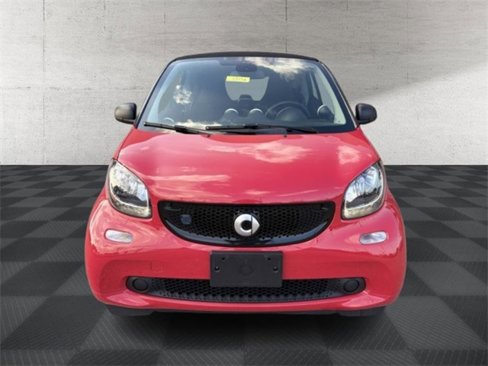 Used 2018 smart fortwo electric drive image 2