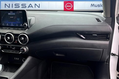 Used 2023 Nissan Sentra SV image 23
