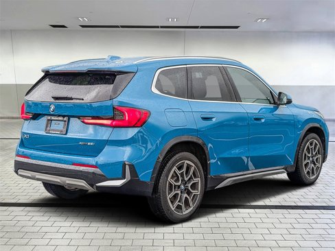 Used 2025 BMW X1 xDrive28i image 5