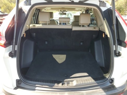 Used 2018 Honda CR-V Touring image 16