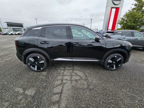 New 2025 Nissan Kicks SR w/ SR Premium Package image 8