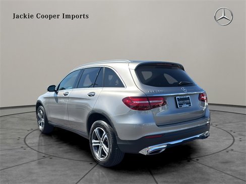 Used 2019 Mercedes-Benz GLC 300 4MATIC image 3