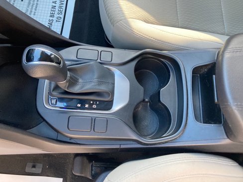 Used 2017 Hyundai Santa Fe Sport image 30