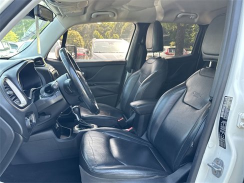 Used 2015 Jeep Renegade Limited image 11