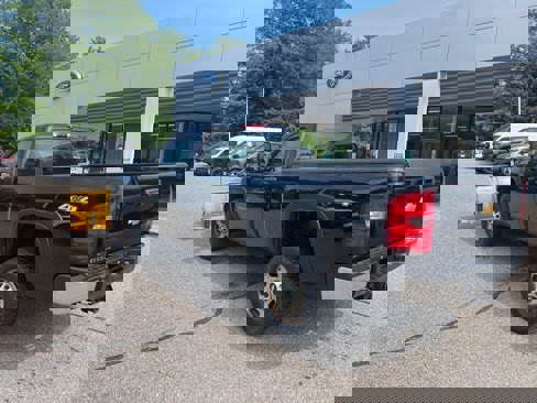 Used 2013 Chevrolet Silverado 2500 W/T w/ Snow Plow Prep Package image 3