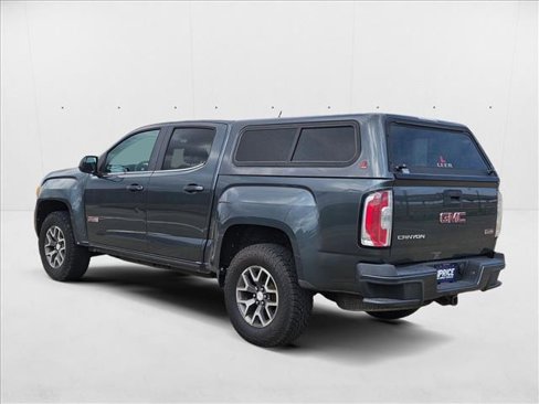 Used 2015 GMC Canyon SLE w/ All-Terrain Package image 7