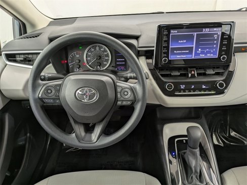 Used 2020 Toyota Corolla LE image 24
