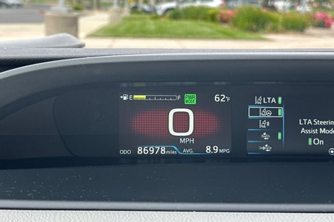 Certified 2022 Toyota Prius LE image 32