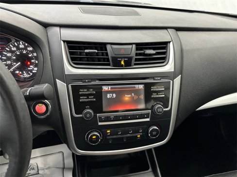 Used 2016 Nissan Altima 2.5 SR image 26