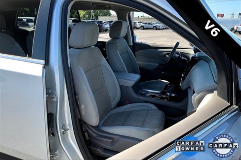 Used 2019 Chevrolet Traverse LT image 27