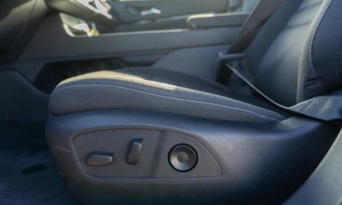 Used 2024 Honda Prologue EX image 11