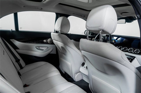 Used 2022 Mercedes-Benz E 350 Sedan image 32