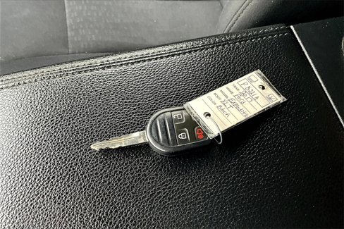 Used 2017 Ford Expedition XLT image 29
