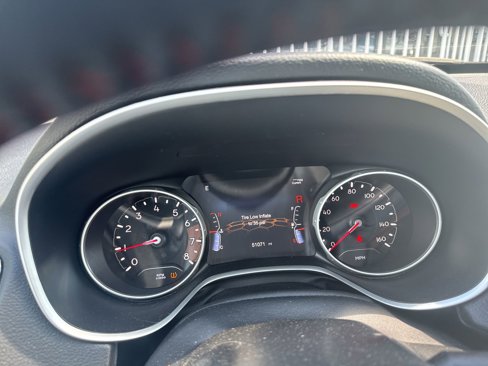 Used 2019 Jeep Compass Limited w/ Safety & Security Group image 11