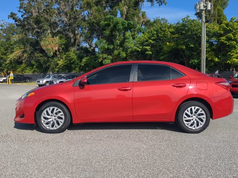 Used 2019 Toyota Corolla LE image 16