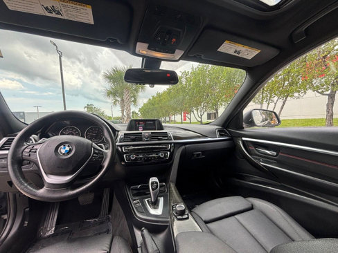 Used 2018 BMW 330i xDrive Sedan w/ Convenience Package image 13
