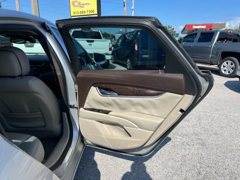 Used 2013 Cadillac XTS Luxury w/ Driver Awareness Package image 16