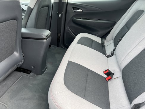 Used 2018 Chevrolet Bolt LT image 15