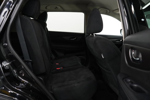 Used 2014 Nissan Rogue SV w/ SV Premium Package image 10
